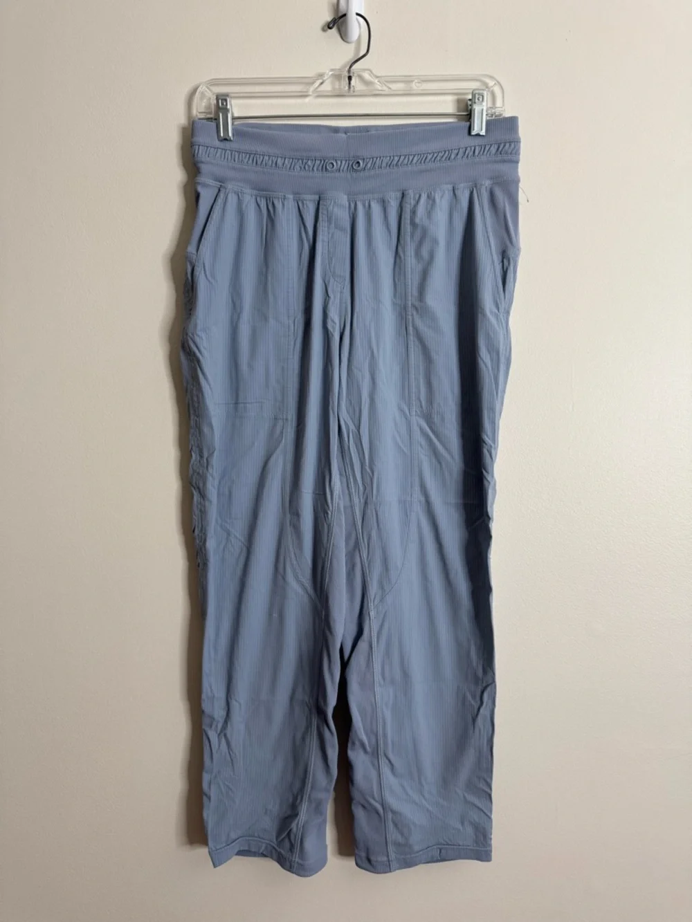 Lululemon Dance Studio Crop *25